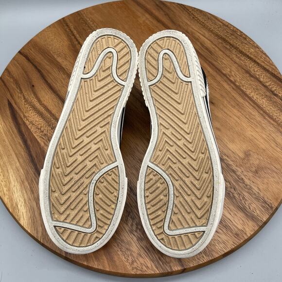 Nike Court Legacy Lift Shoes Womens Size 6.5 Black Leather Running Comfort Gym - Picture 7 of 8